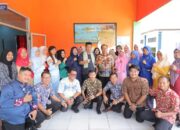 Sidak ke SMK Negeri 3 Tanjung Pandan, Gubernur Hidayat Janji Sumbang AC dan Pesan Kue Buatan Siswa