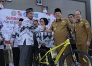 Gubernur Babel Hidayat Arsani: Guru Garda Terdepan Membangun Karakter dan Masa Depan Bangsa