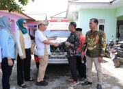 Semarak Hari Jadi Babel Ke-25, Gubernur Hidayat Bagikan Sembako dan Resmikan Fasilitas Baru di Desa Rajik dan Desa Permis