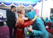 Hadiri Peringatan HDI 2025, Ketua TP-PKK Babel Beli Sejumlah Karya Siswa SLB YPAC Pangkalpinang