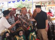 Hadiri Pesta Pantai Tudang Sipulung, Gubernur Hidayat Arsani Beri Apresiasi dan Ajak Lestarikan Tradisi