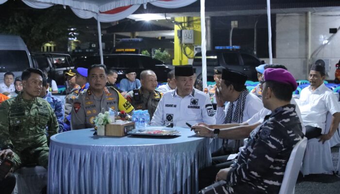 Pastikan Lebaran Aman dan Kondusif, Gubernur Hidayat Arsani dan Forkopimda Turun Langsung Tinjau Pos Pengamanan