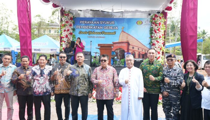 Resmikan Gereja Katolik Santo Yohanes Pemandi Stasi Baturusa, Gubernur Hidayat Arsani Gaungkan Harmoni dan Persatuan Babel