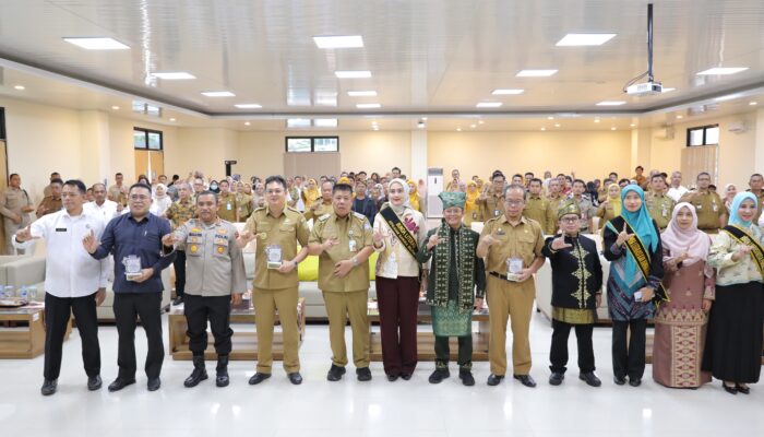 Gubernur Hidayat Arsani Sinkronkan Program Pendidikan dengan Kabupaten/Kota untuk Tingkatkan Mutu Pendidikan