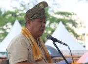 Lestarikan Tradisi Menyirih, Gubernur Hidayat Arsani Resmi Buka Festival Budaya Napak Sire 2026