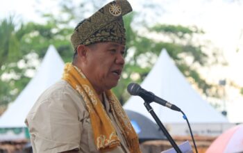 Lestarikan Tradisi Menyirih, Gubernur Hidayat Arsani Resmi Buka Festival Budaya Napak Sire 2026