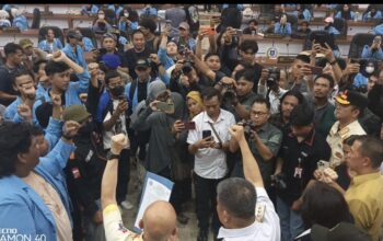Mahasiswa UBB Masuk Rumah Rakyat di Sambut Hangat Gubernur Hidayat Arsani dan Ketua DPRD Didit Srigusjaya