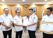 Gubernur Hidayat Arsani Terima Penghargaan Indeks Reformasi Hukum Predikat AA Kementerian Hukum