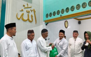 Peringati Tahun Baru Hijriah, BAZNAS Babel Gelar Tausiyah dan Salurkan Zakat untuk 100 Kaum Dhuafa