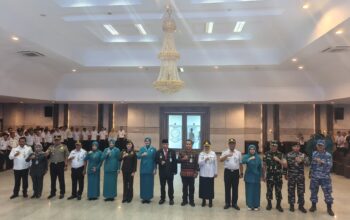 Gubernur Babel Hidayat Arsani Lantik Tiga Pejabat Pimpinan Tinggi Pratama, Tekankan Profesionalisme dan Pelayanan Publik