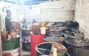 Polda Babel Bongkar Praktik Penimbunan BBM Subsidi, 8 Ton Solar Disita Muji Wanto, Yosi Ditangkap