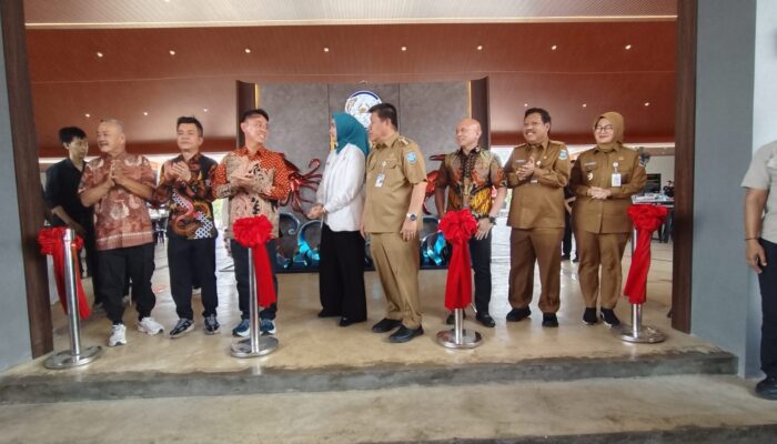 Resto Lempah Ketapang Diresmikan, Gubernur Hidayat Arsani: Jangan Bebani Investor dengan Pajak Berlebihan Nanti Usaha Tutup
