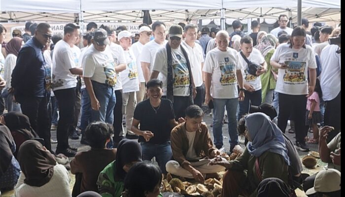 Bawa 15 Ribu Durian Kelekak ke Yogyakarta, Gubernur Hidayat Arsani Pererat Silaturahmi Warga dan Mahasiswa Babel di Perantauan