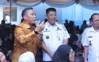 Wihaji dan Hidayat Arsani Tinjau Tamasya, Sekolah Lansia Besauh, dan Temu 1002 Kader TPK di Koba