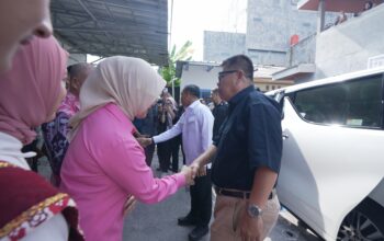Pastikan Kualitas Gizi Terpenuhi, Gubernur Hidayat Arsani Dampingi Mendukbangga/Kepala BKKBN RI Tinjau Layanan Program MBG 3B
