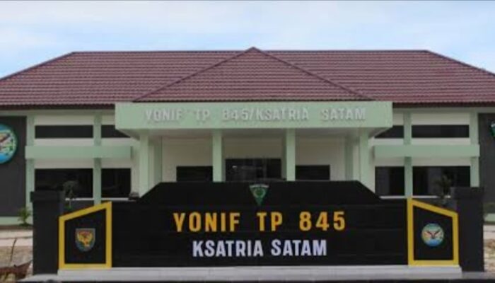 Anggota Yonif TP 845/Ksatria SATAM Dinar Selamatkan Korban Bacokan Berdarah Bundaran Satam