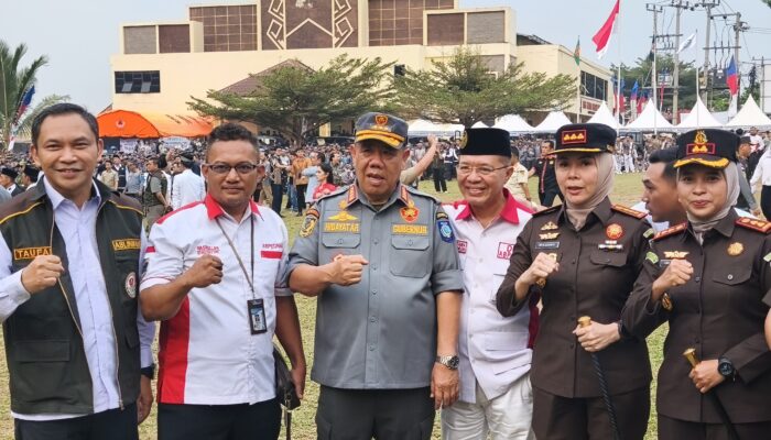 Hadiri Kemah Bhakti Satlinmas Bersama Raffi Ahmad, Gubernur Hidayat Arsani Tekankan Peran Strategis Linmas
