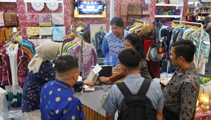 Wastra Dan Kriya Babel Di Pameran Kriyanusa 2026 Sukses Pikat Pengunjung Jadi Angin Segar Bagi Perajin Daerah 