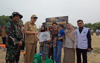 Cegah Stunting Sejak Dini, Baznas Babel Salurkan Paket Nutrisi Untuk 25 Ibu Hamil Dan Balita Di Bangka Barat
