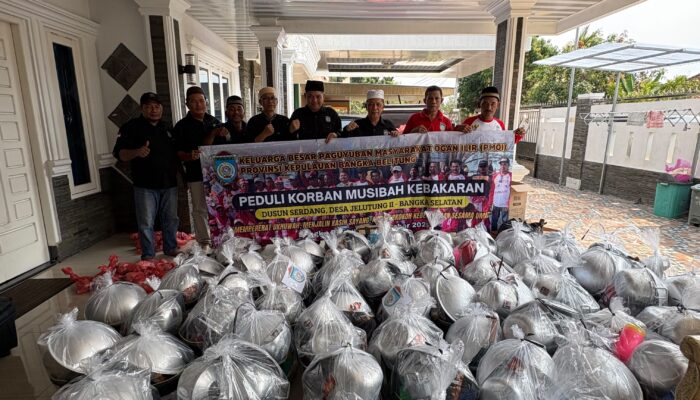 PMOI Babel Salurkan Bantuan Untuk Korban Kebakaran Desa Serdang Bangka Selatan